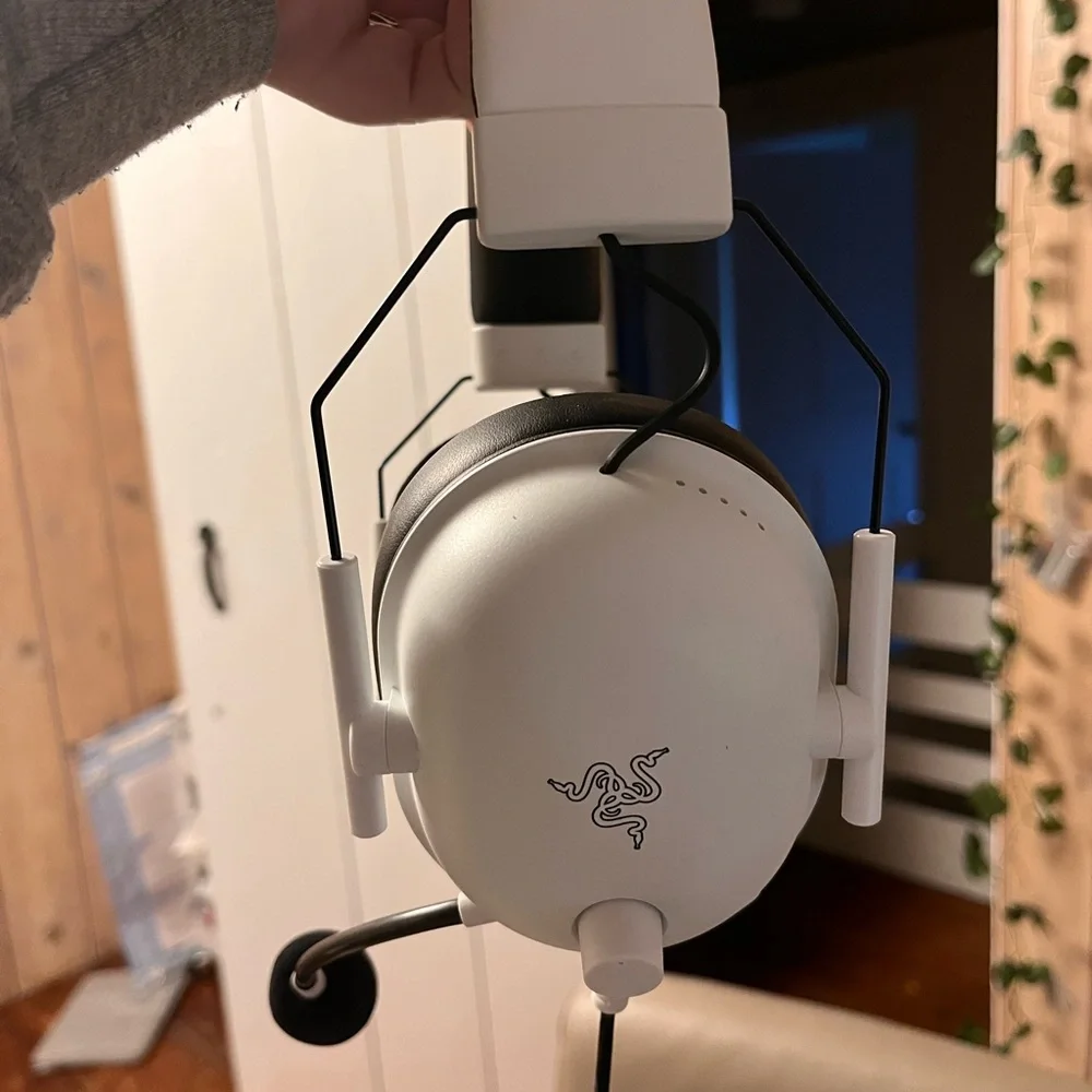 White Razer Gaming Headset